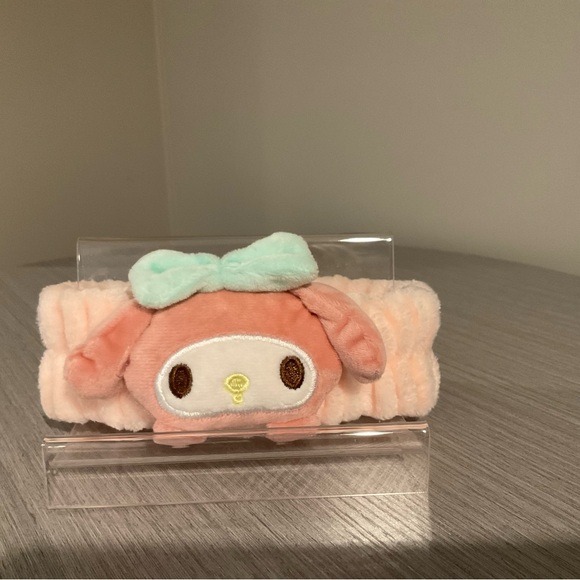 My Melody 3 Piece Plushy Bundle - Picture 4 of 7
